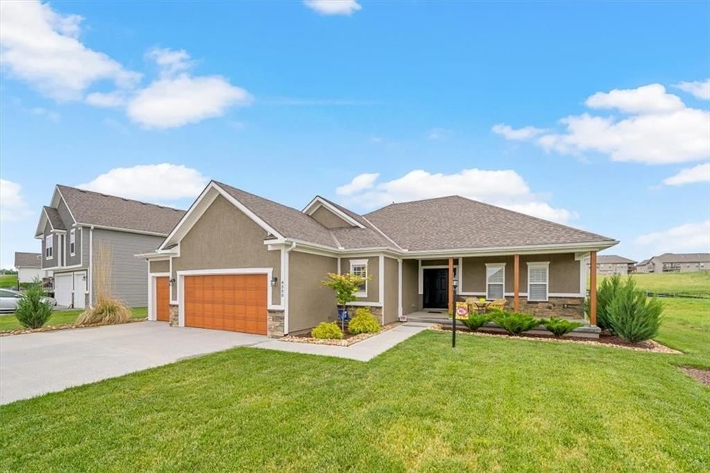4500 Valley Ridge Drive — photo 2
