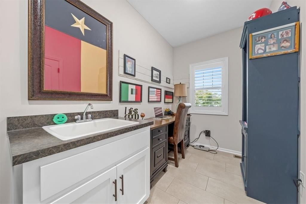 4500 Valley Ridge Drive — photo 14