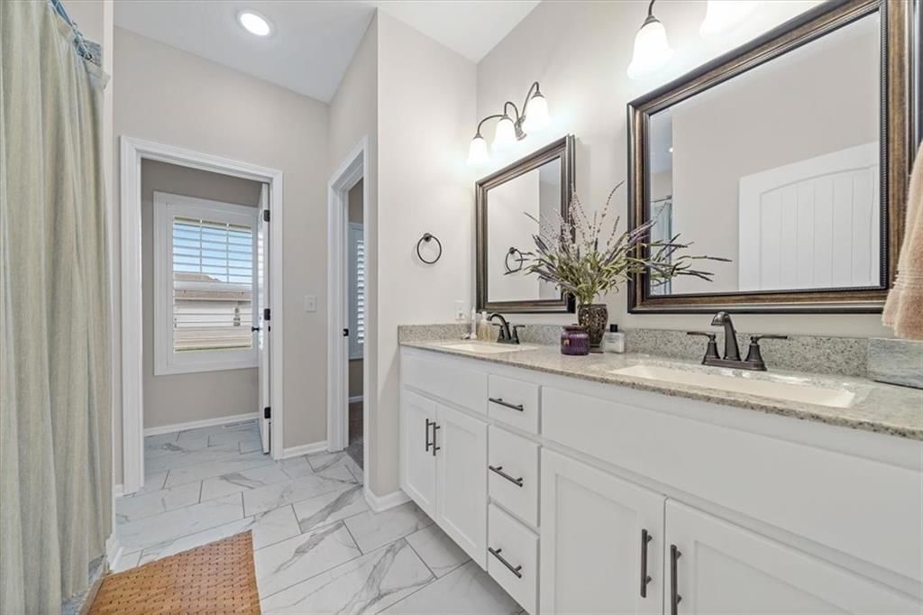 4500 Valley Ridge Drive — photo 16