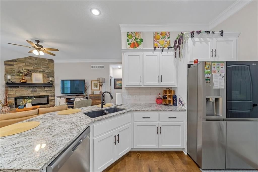 4500 Valley Ridge Drive — photo 10