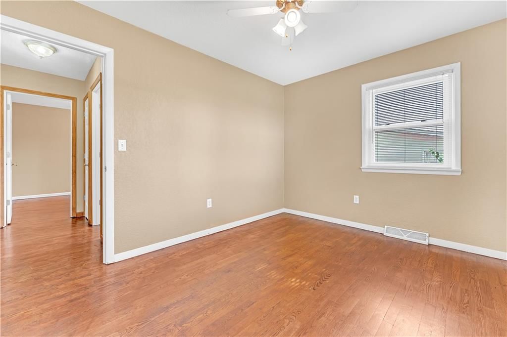 418 N Main Street — photo 17