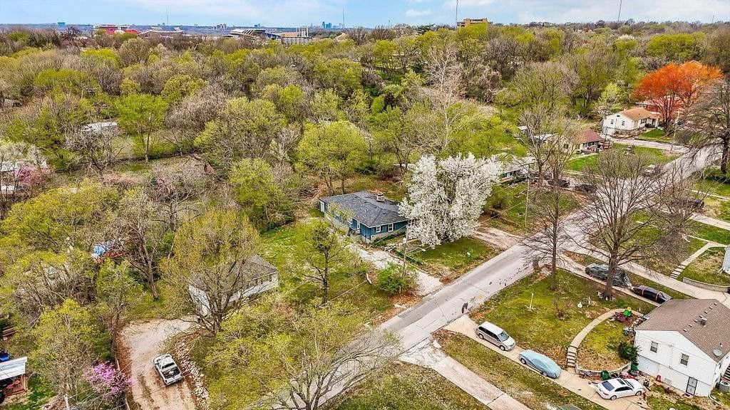 4224 Hawthorne Avenue — photo 25