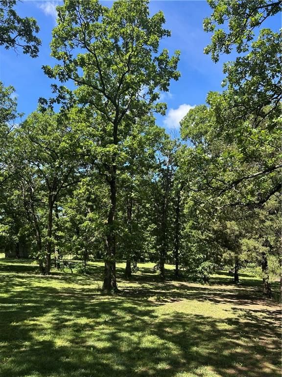 1375 Labette Road — photo 31