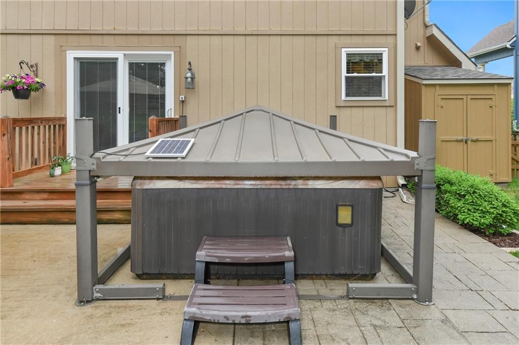 800 Ash Court — photo 38