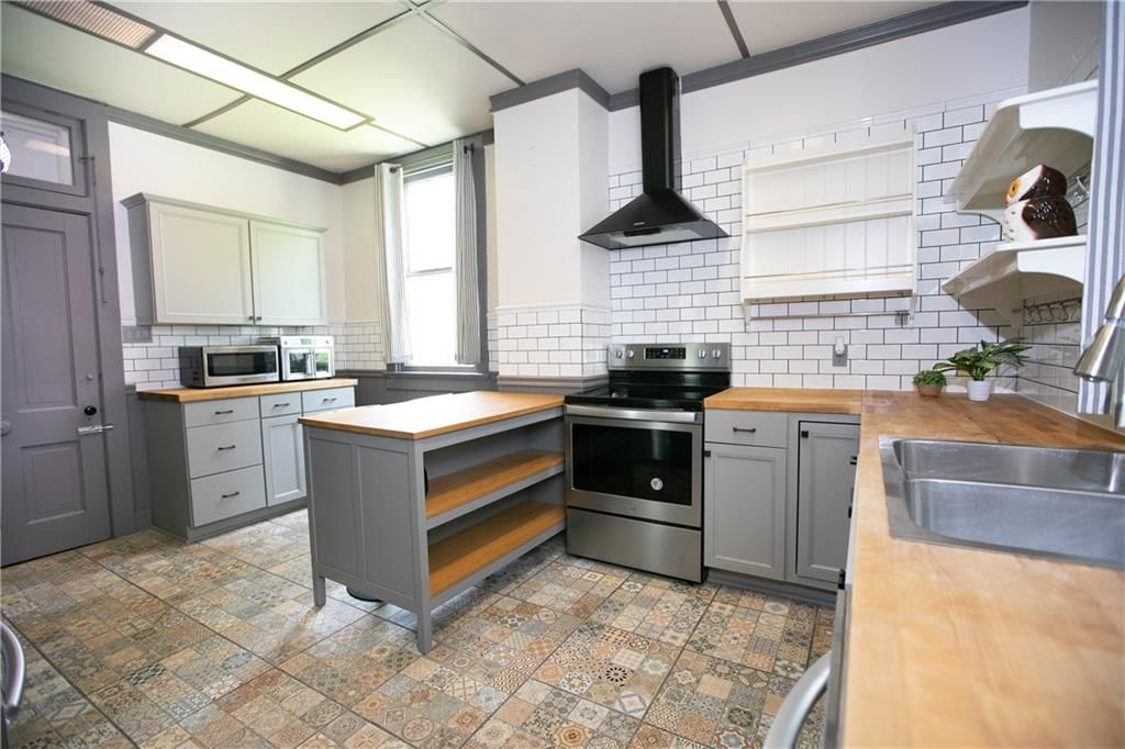 1017 Angelique Street — photo 17