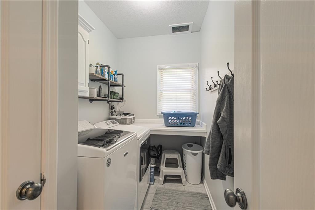 1809 Parkside Drive — photo 16