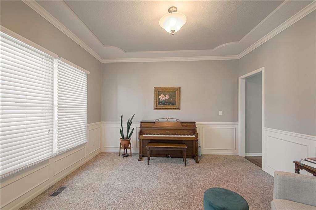 1809 Parkside Drive — photo 4