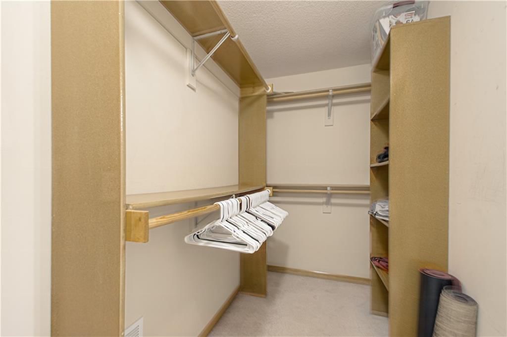 1809 Parkside Drive — photo 32