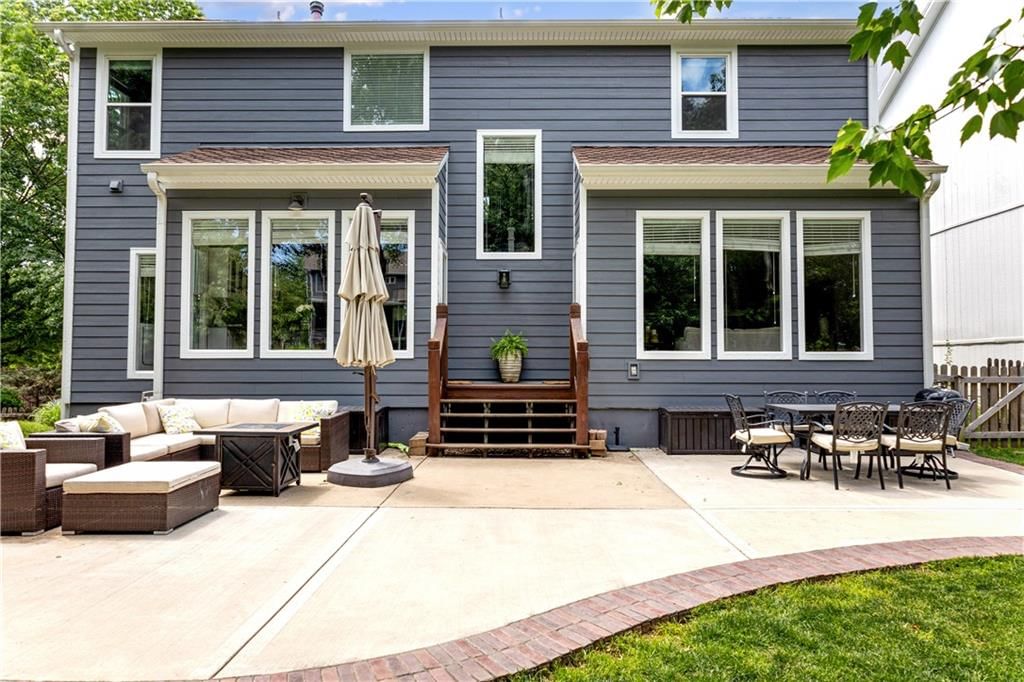 9816 W 132nd Terrace — photo 41