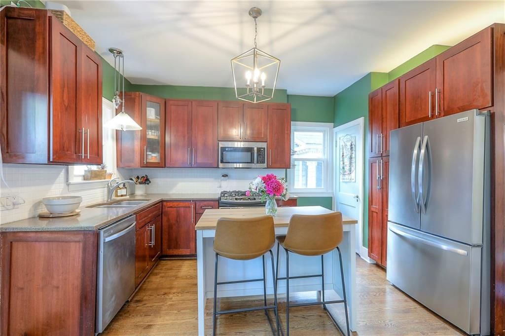 1111 W 38th Street — photo 21
