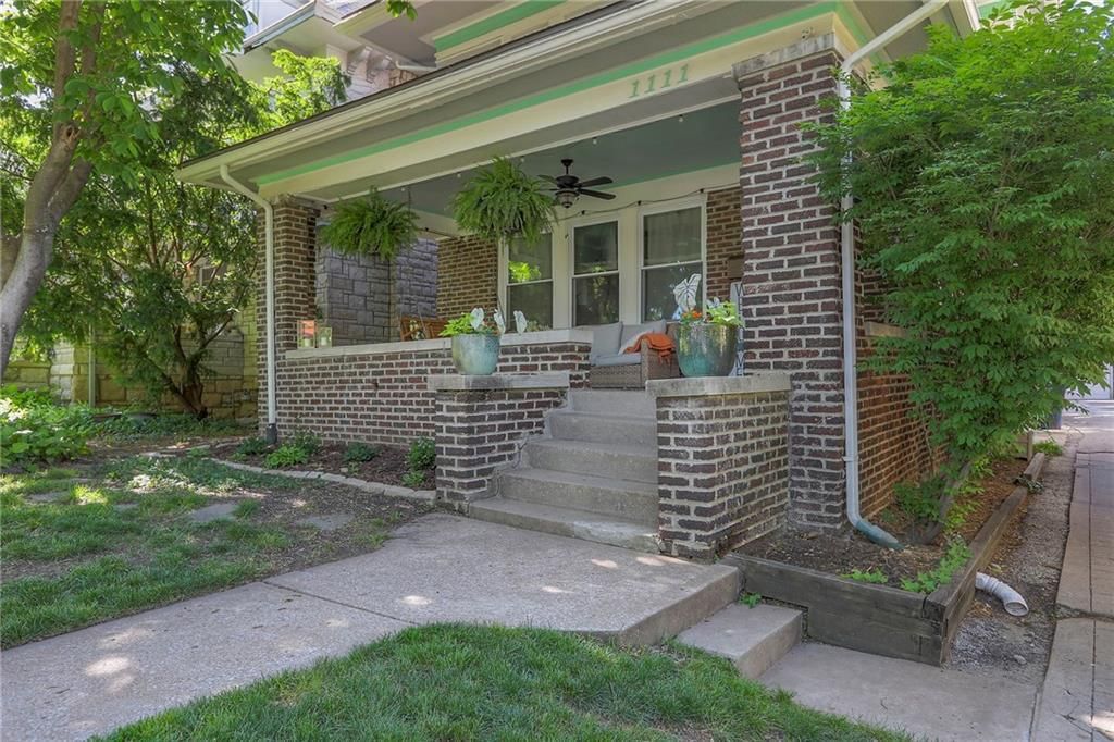 1111 W 38th Street — photo 4