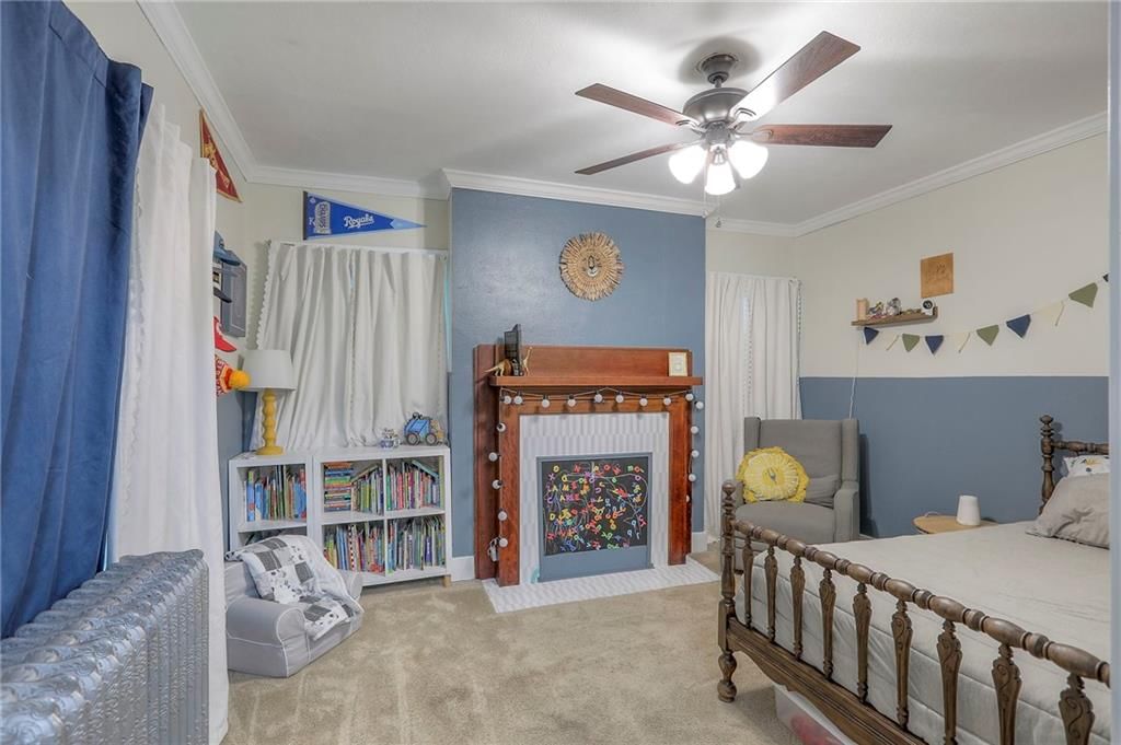 1111 W 38th Street — photo 36