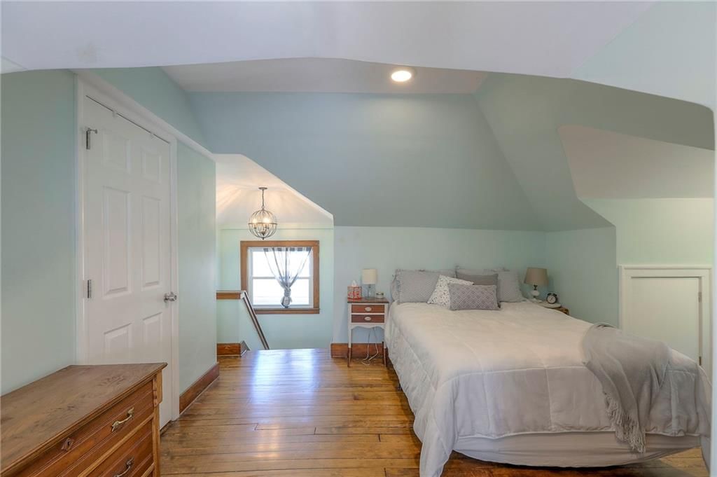 1111 W 38th Street — photo 44