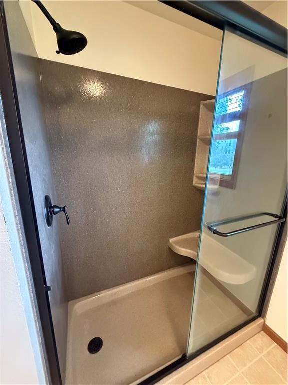 1015 E THOMPSON Street — photo 21