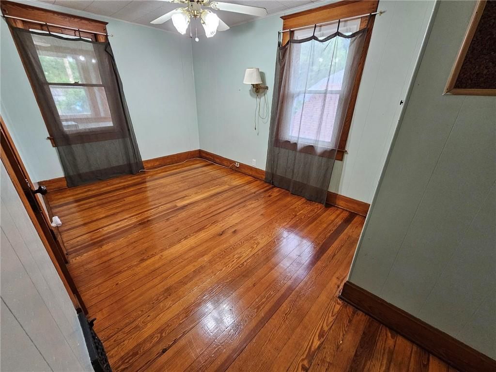 1402 Main Street — photo 29