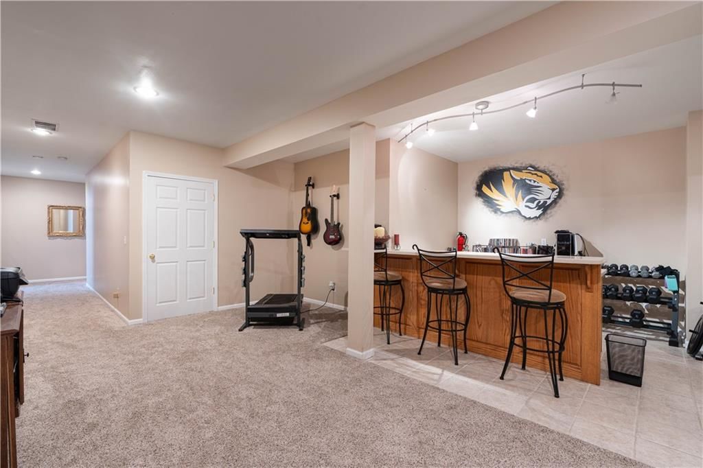3100 Clarendon Road — photo 38