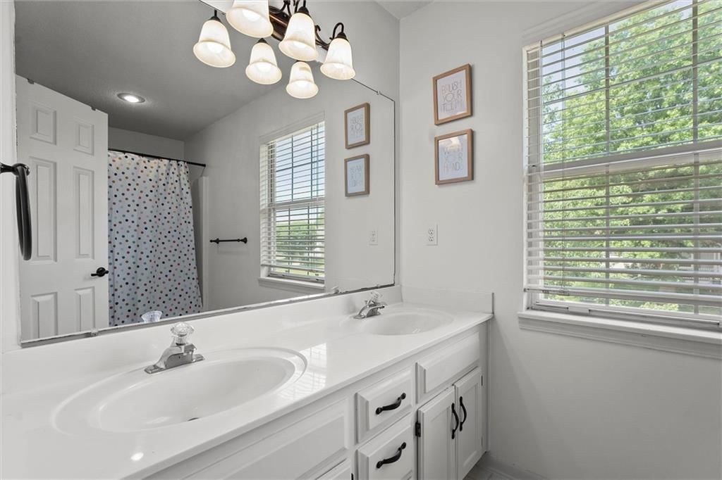 617 SE Pendleton Drive — photo 23