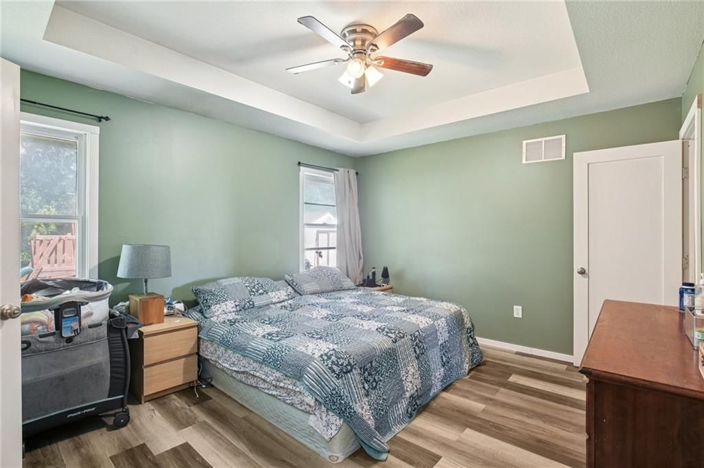 1022 N Davis Road — photo 17