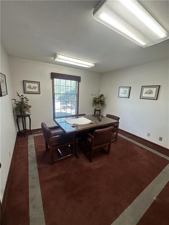 502 S Woodbine Road — photo 10