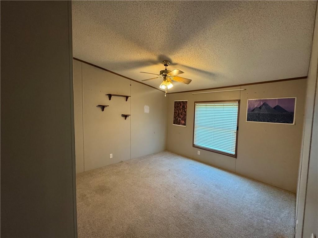 514 E 614th Street — photo 23
