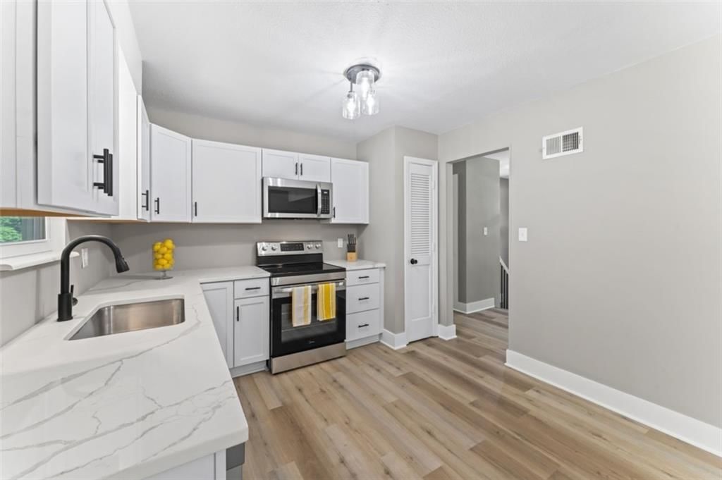 413 SW Moreland School Road — photo 11