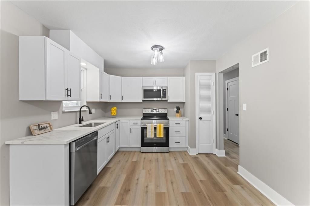 413 SW Moreland School Road — photo 12