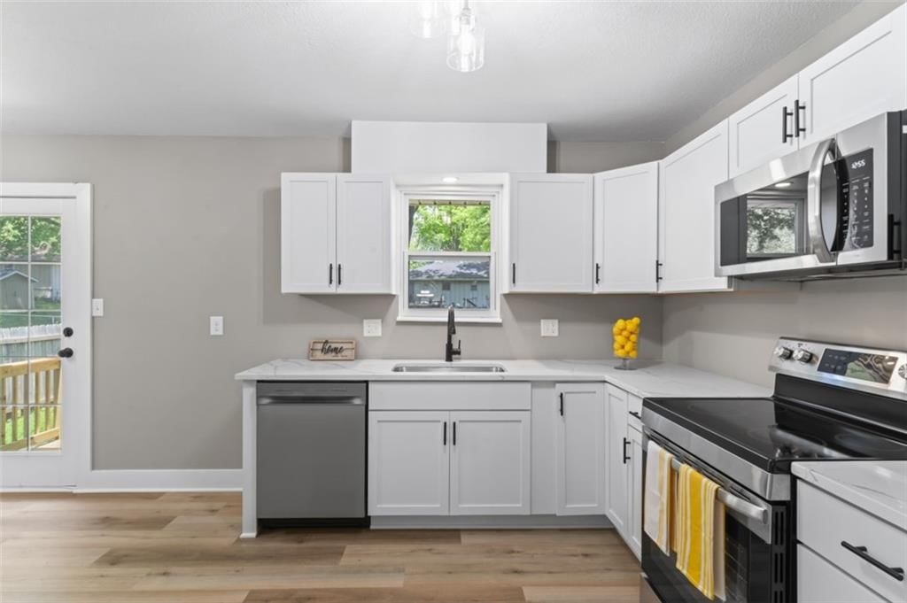 413 SW Moreland School Road — photo 13