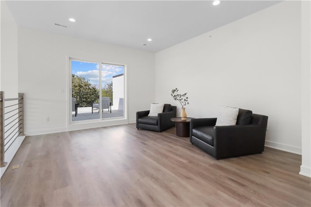 22520 W 93rd Street — photo 29