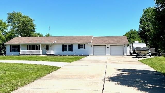 125 Megan Lane — photo 54