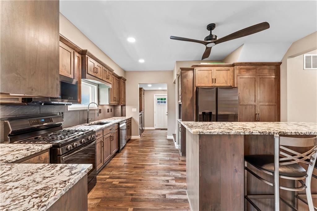 1105 S Gordon Street — photo 19