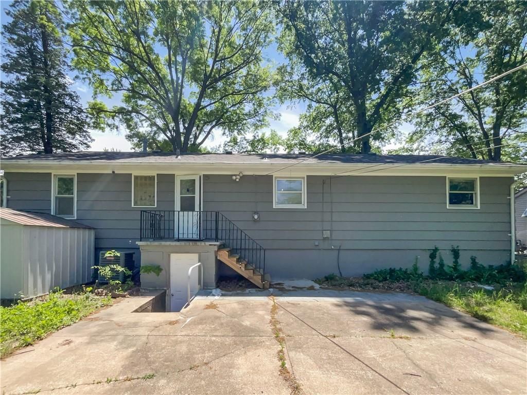 11710 E 32nd Street — photo 8