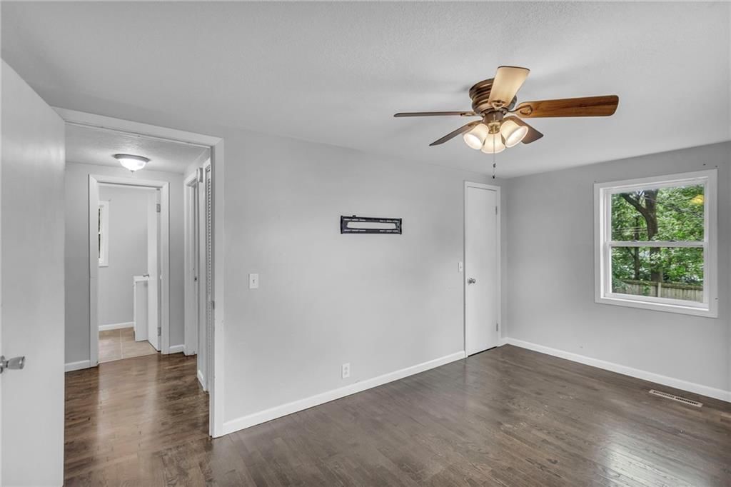 112 N Main Street — photo 19