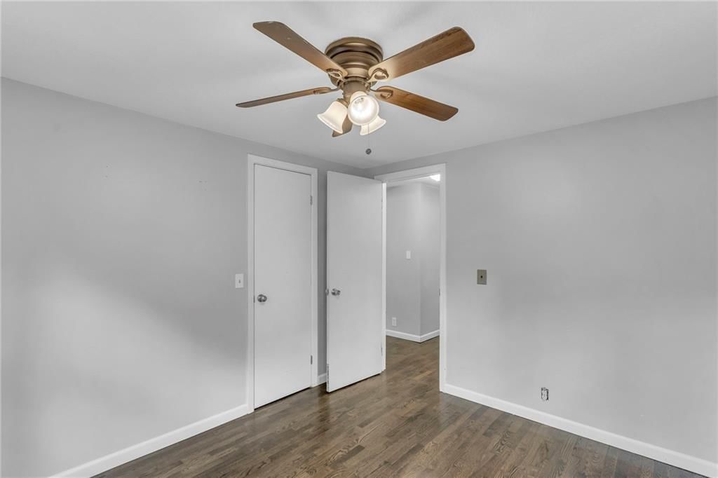 112 N Main Street — photo 24