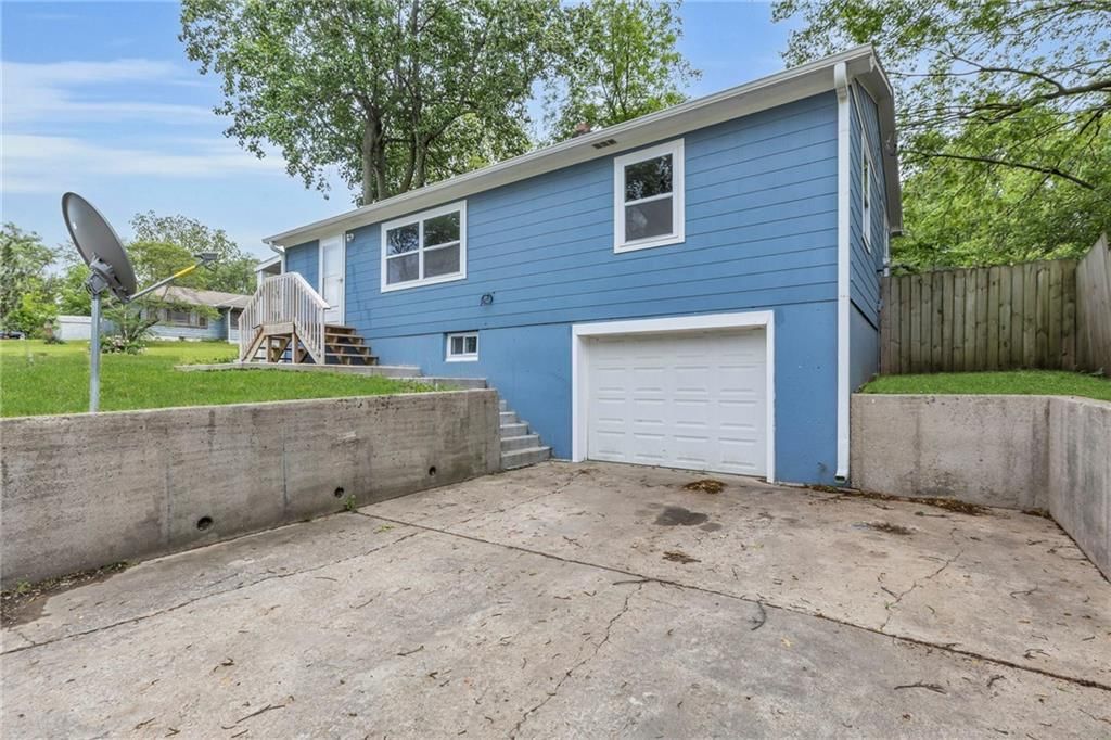 112 N Main Street — photo 5