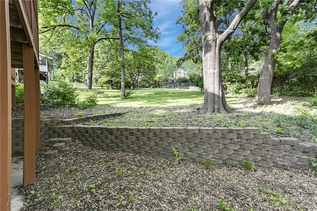 8103 Park Street — photo 28