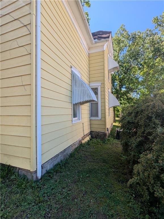 245 E 7th Street — photo 3