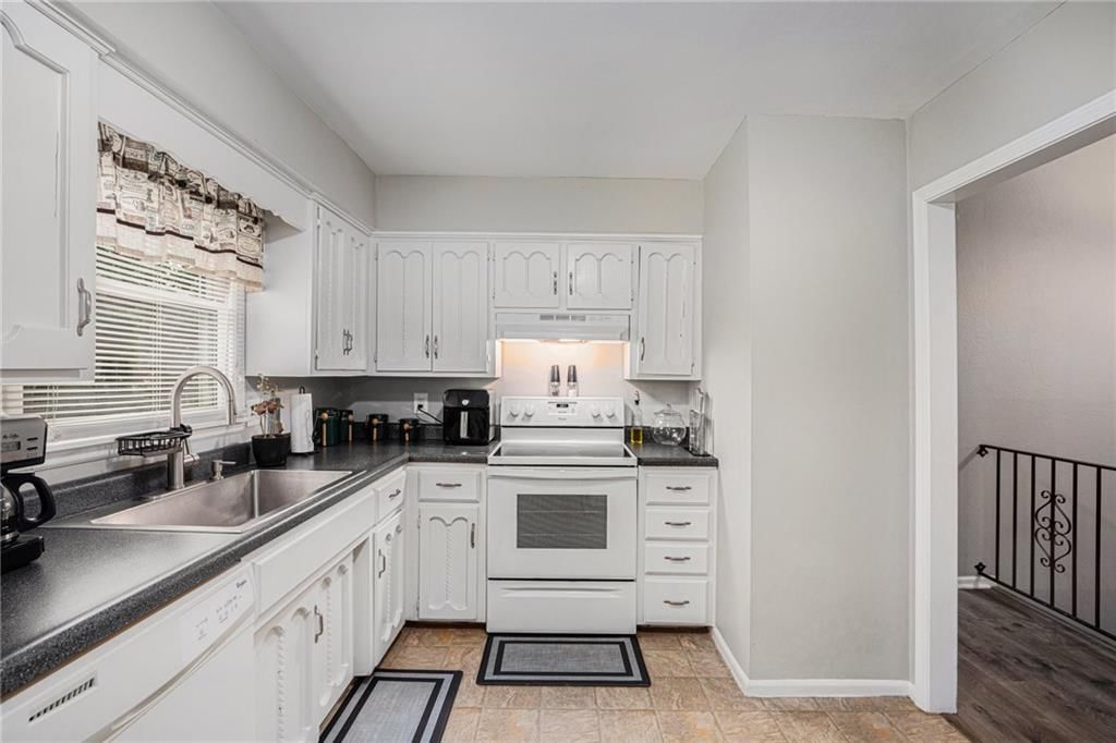 520 NW BEAU Circle — photo 9