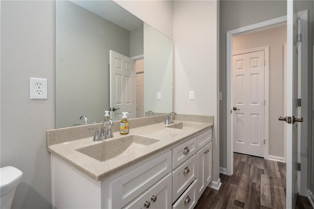 720 S Funston Street — photo 15