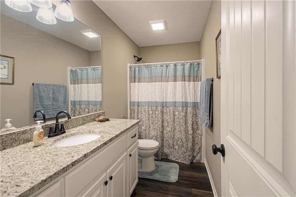 214 N McGee Street — photo 21