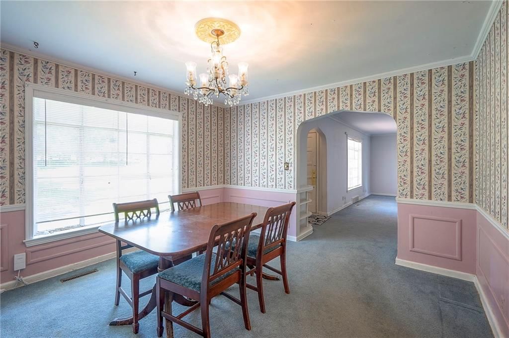 8636 Walmer Street — photo 11