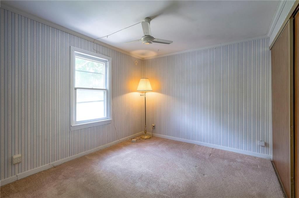 8636 Walmer Street — photo 27