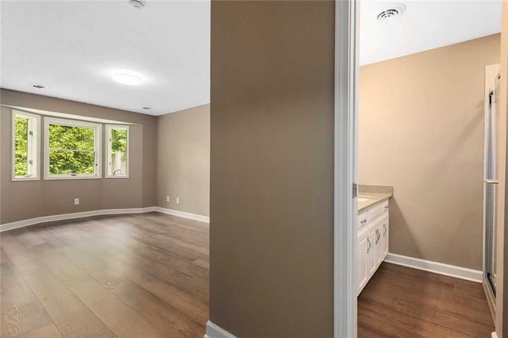 6610 N Revere Drive — photo 20