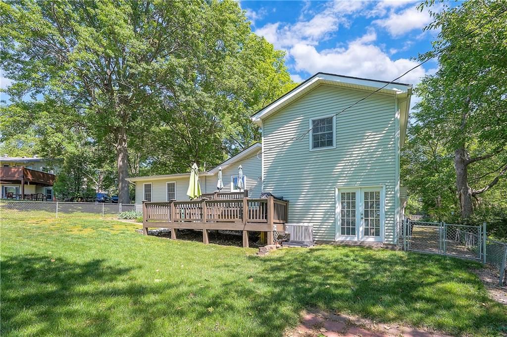 135 Dockside Circle — photo 19