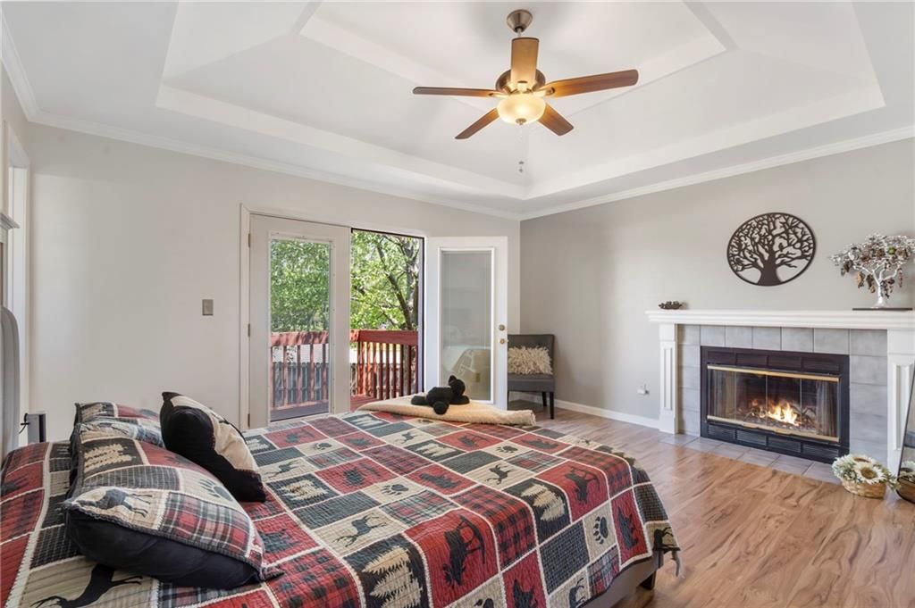 1828 NE Burgandy Circle — photo 10