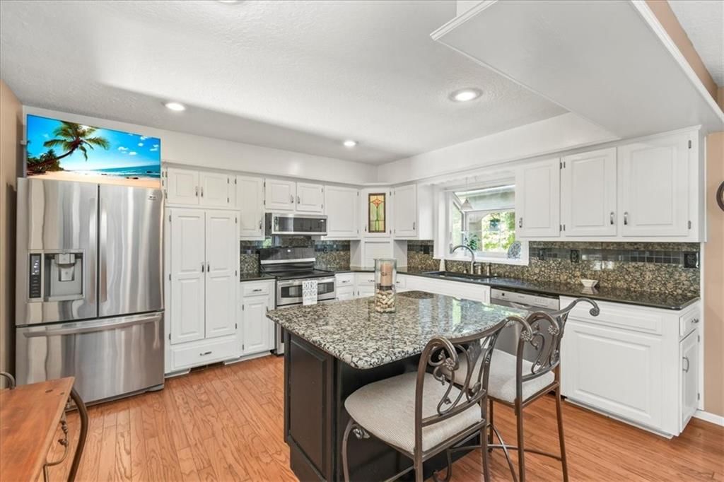 203 NW Donovan Road — photo 15