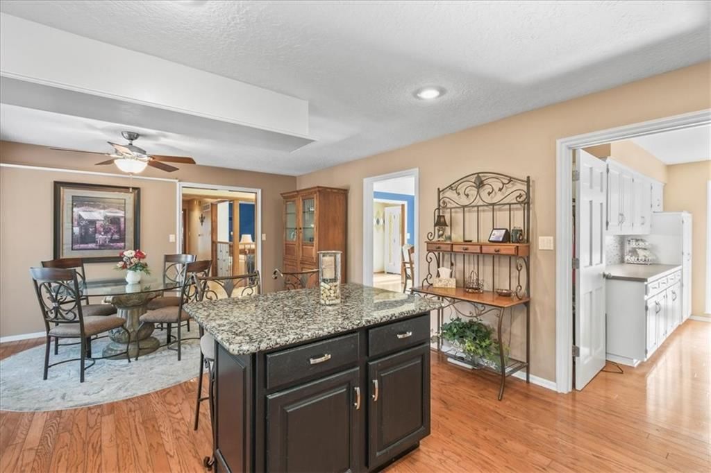 203 NW Donovan Road — photo 17