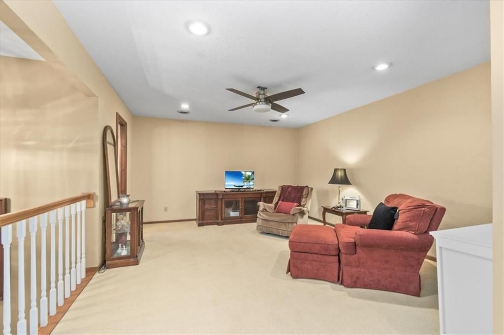 203 NW Donovan Road — photo 26