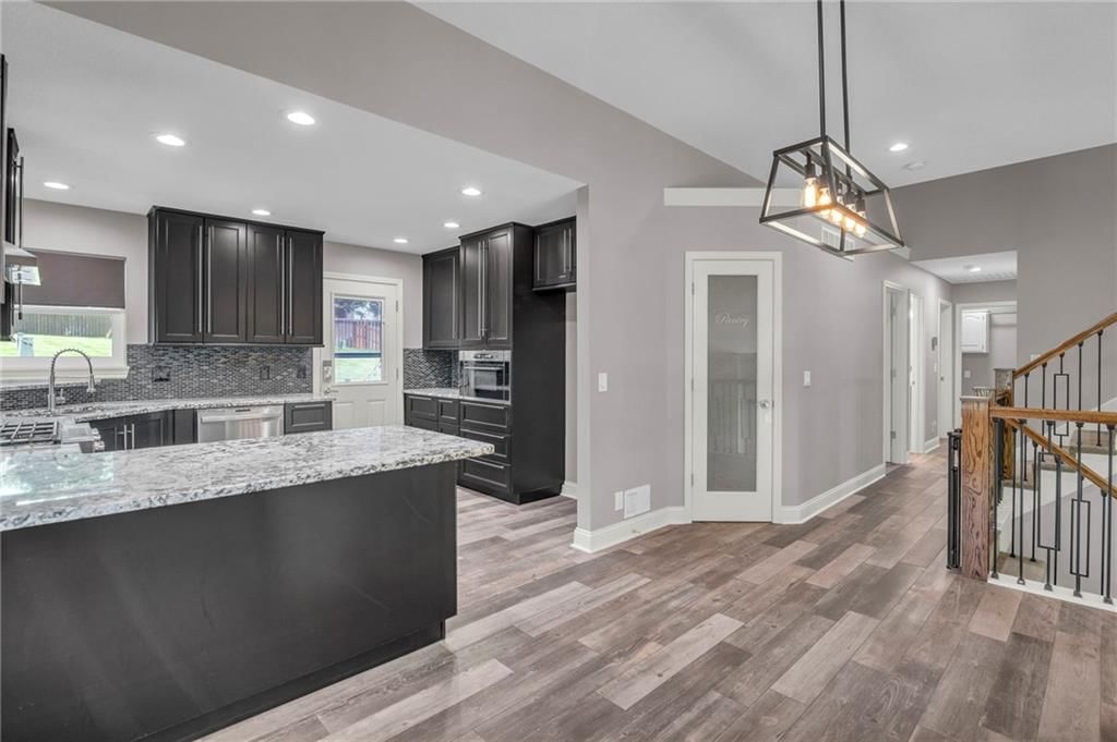 5154 Lakecrest Drive — photo 11