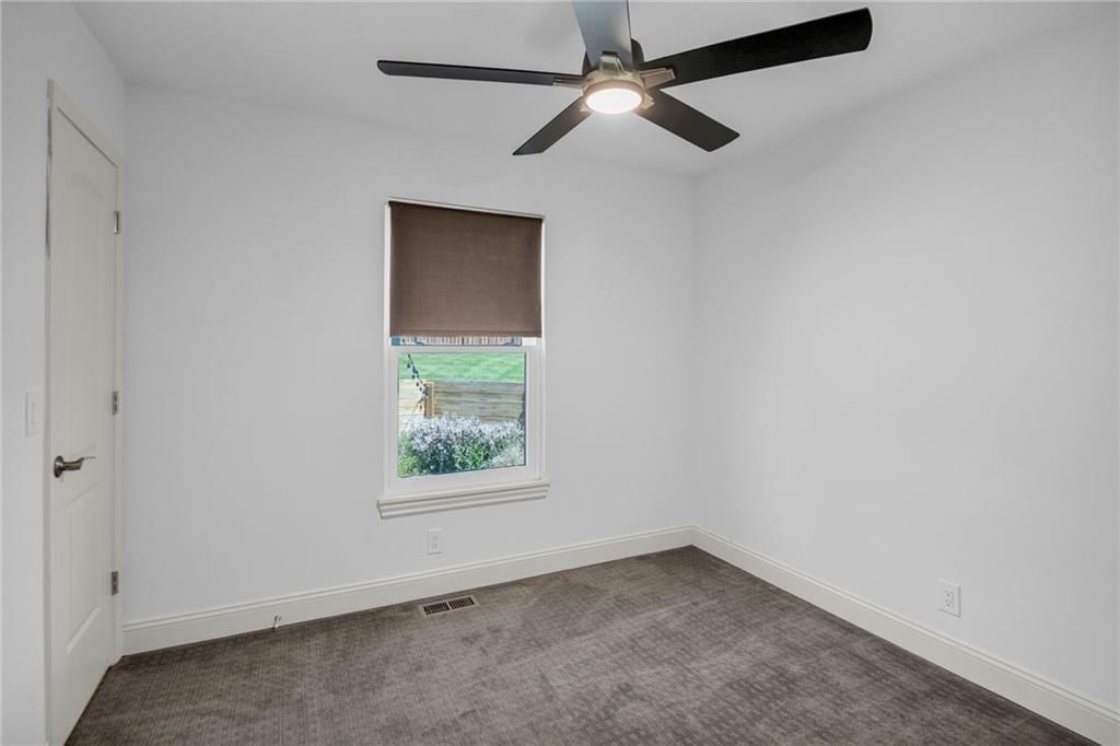 5154 Lakecrest Drive — photo 23