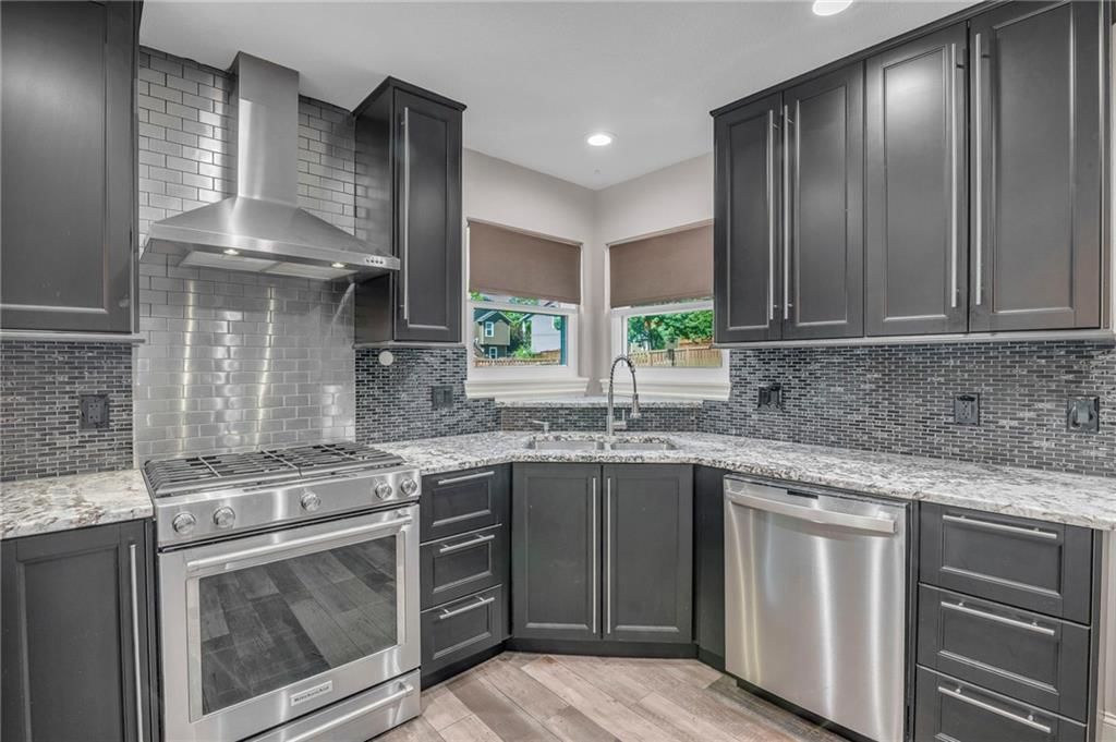 5154 Lakecrest Drive — photo 9